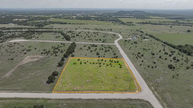1538 Hidden Valley Road, Glen Rose, TX 76043