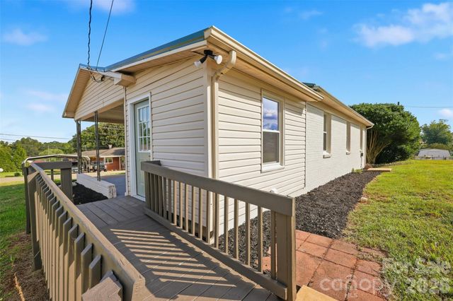 5361 Meadowlane Drive, Granite Falls, NC 28630