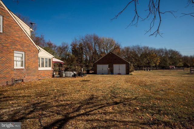 10289 S DUPONT HWY, Felton, DE 19943