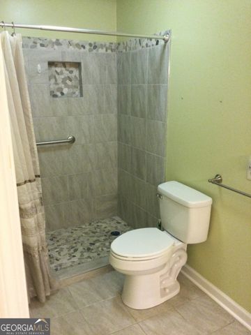 1368 Branchwood Drive, Snellville, GA 30078