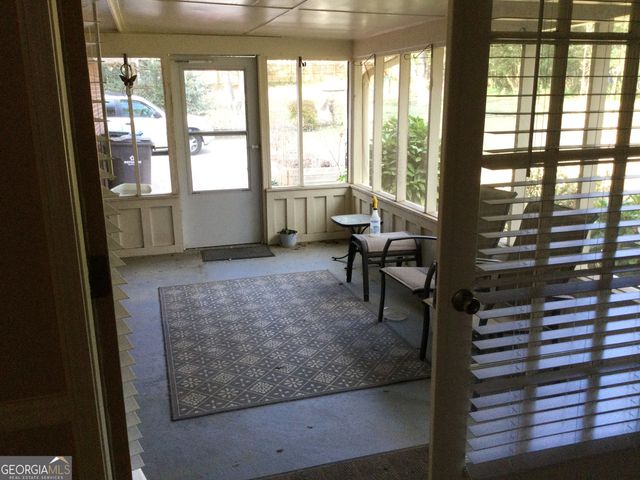 1368 Branchwood Drive, Snellville, GA 30078