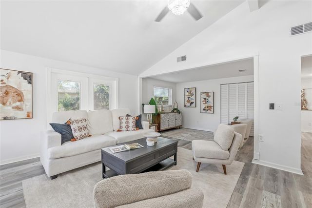 1003 GREENLEAF WAY, Tarpon Springs, FL 34689