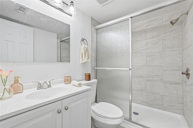 1003 GREENLEAF WAY, Tarpon Springs, FL 34689