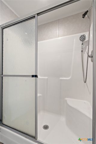 2316 County Road 404 Loop, Bartlett, TX 76511