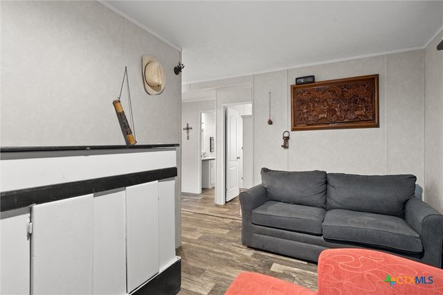 2316 County Road 404 Loop, Bartlett, TX 76511