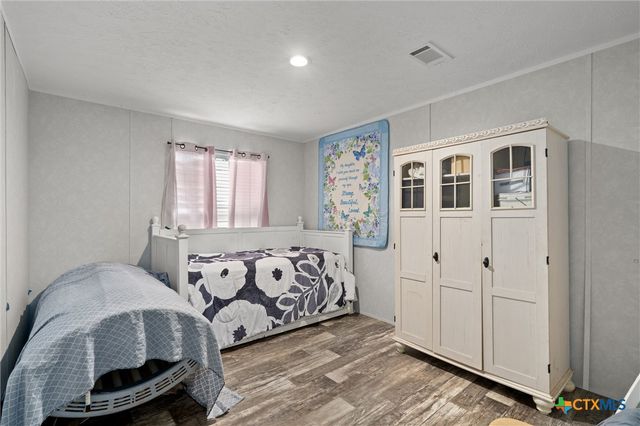 2316 County Road 404 Loop, Bartlett, TX 76511