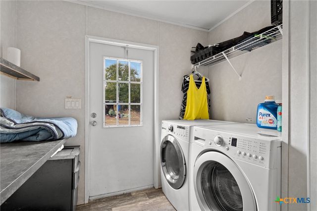 2316 County Road 404 Loop, Bartlett, TX 76511