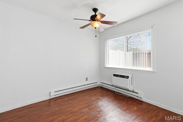 8795 Sieloff Drive, St Louis, MO 63042