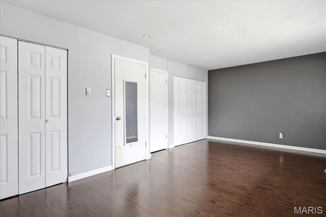 8795 Sieloff Drive, St Louis, MO 63042