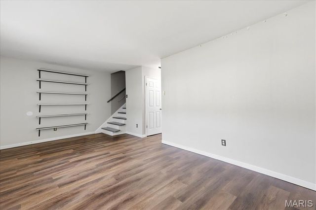 8795 Sieloff Drive, St Louis, MO 63042