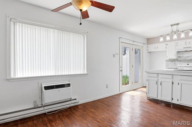 8795 Sieloff Drive, St Louis, MO 63042