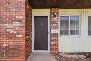 8795 Sieloff Drive, St Louis, MO 63042