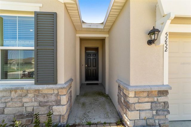 5252 NW 46TH LANE ROAD, Ocala, FL 34482