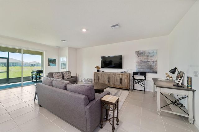 5252 NW 46TH LANE ROAD, Ocala, FL 34482