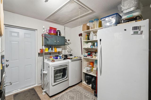 2222 E HARDING STREET, Orlando, FL 32806