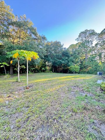 1774 Glenridge Street NW, Palm Bay, FL 32907