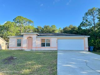 1774 Glenridge Street NW, Palm Bay, FL 32907