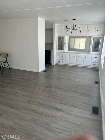 840 E Foothill Boulevard 144, Azusa, CA 91702