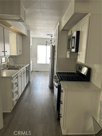 840 E Foothill Boulevard 144, Azusa, CA 91702