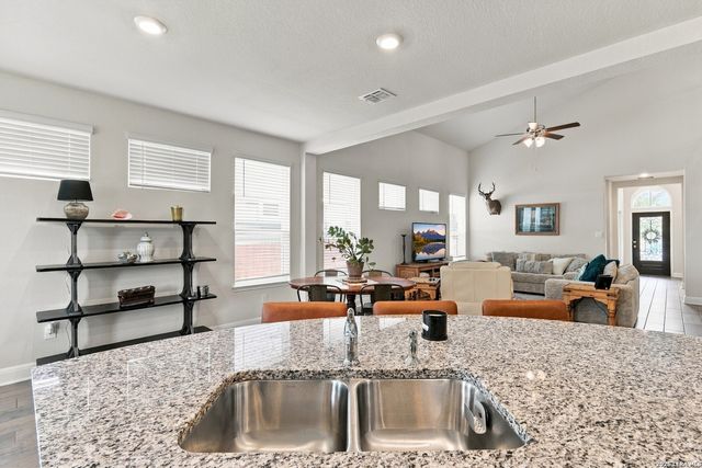 29519 Dusty Copper, Bulverde, TX 78163