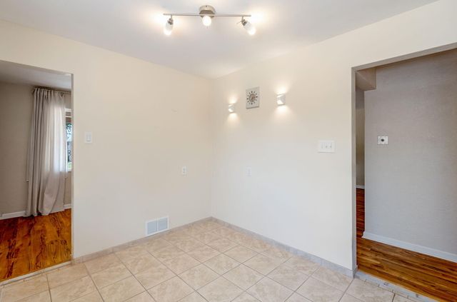 9609 Prospect Avenue NE, Albuquerque, NM 87112