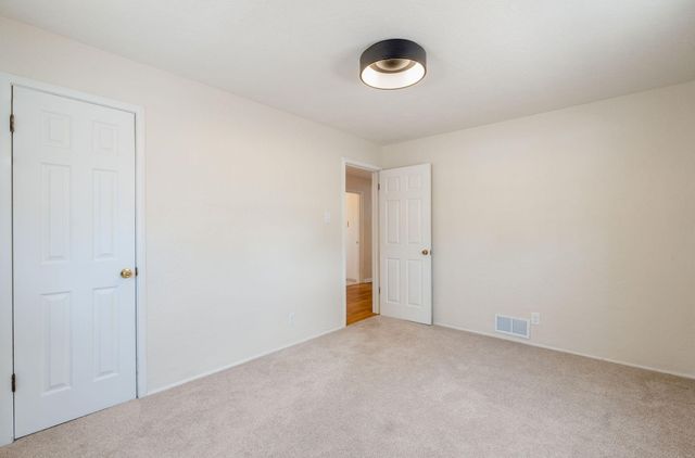 9609 Prospect Avenue NE, Albuquerque, NM 87112