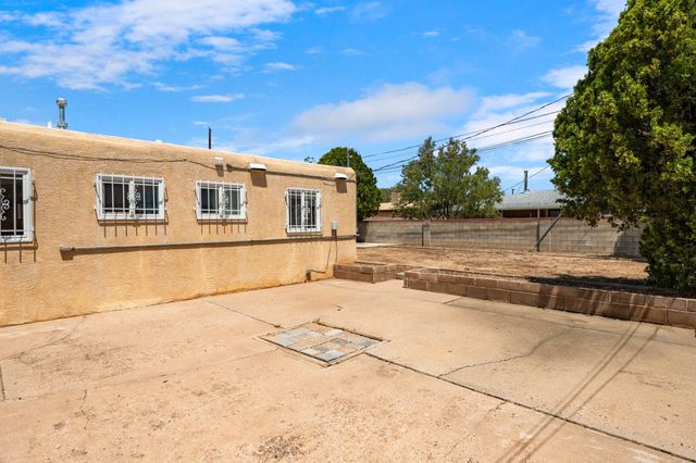 9609 Prospect Avenue NE, Albuquerque, NM 87112