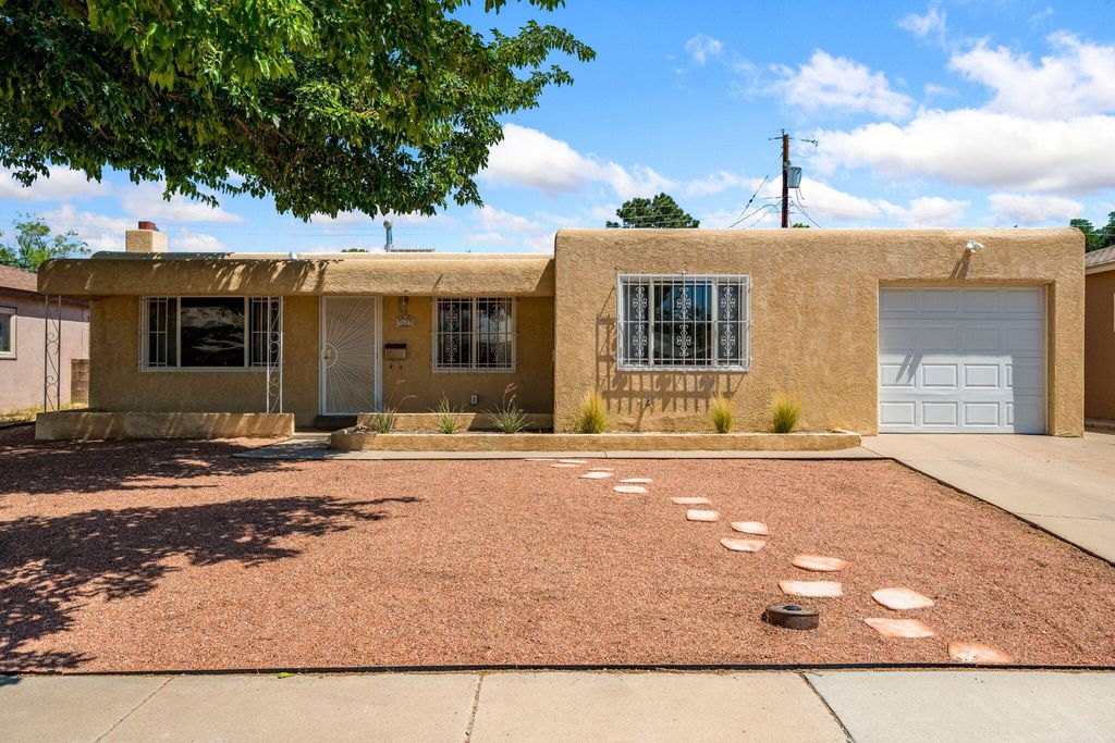 9609 Prospect Avenue NE, Albuquerque, NM 87112