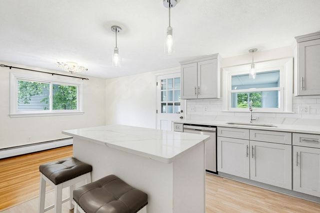 9 Charity Ln, Dedham, MA 02026