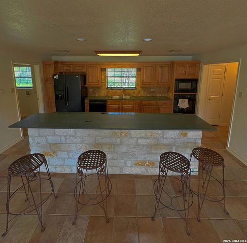 1816 winston, Sabinal, TX 78881