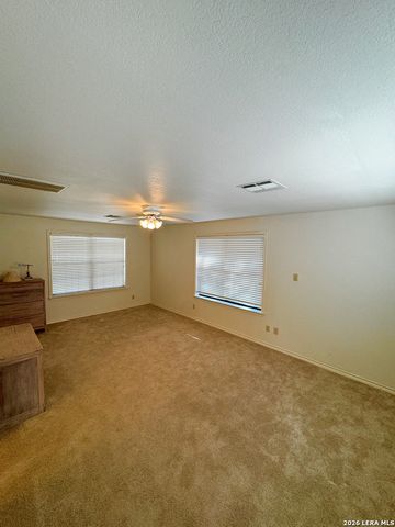 1816 winston, Sabinal, TX 78881