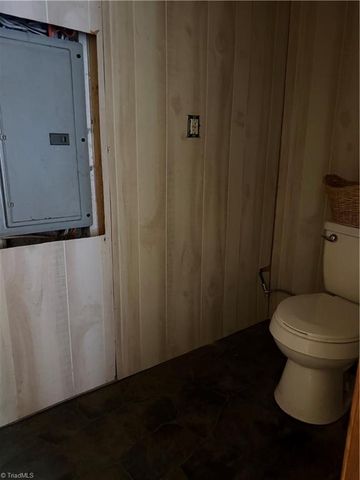 1313 Ridgewood Avenue, Reidsville, NC 27320