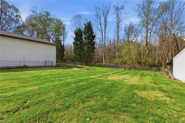 1313 Ridgewood Avenue, Reidsville, NC 27320
