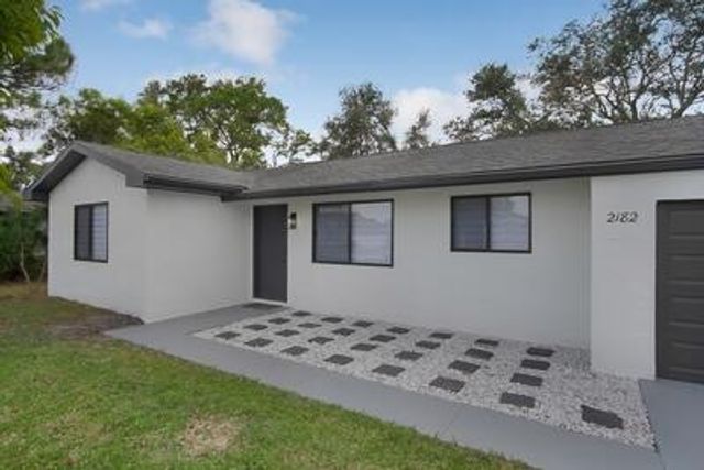 2182 SE Genoa Street, Port St. Lucie, Port St Lucie, FL 34952