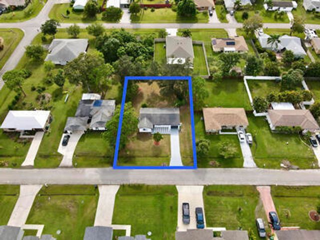 2182 SE Genoa Street, Port St. Lucie, Port St Lucie, FL 34952