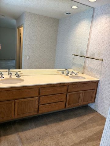 11368 Sutters Fort Way, Gold River, CA 95670