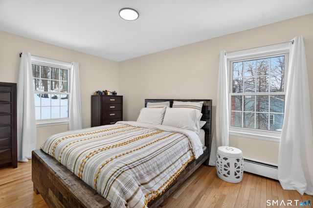 198 South King Street, Danbury, CT 06811