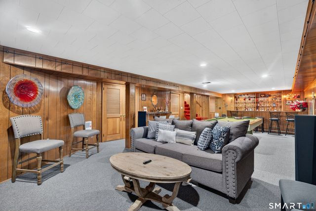 198 South King Street, Danbury, CT 06811