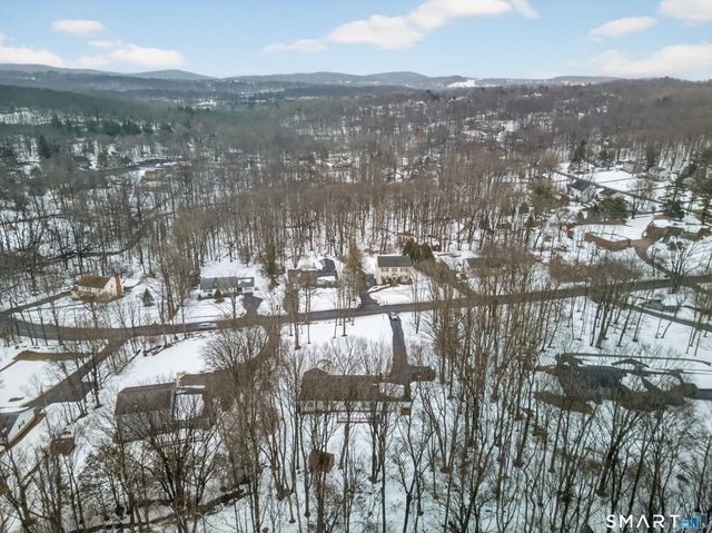 198 South King Street, Danbury, CT 06811