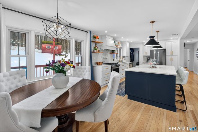 198 South King Street, Danbury, CT 06811