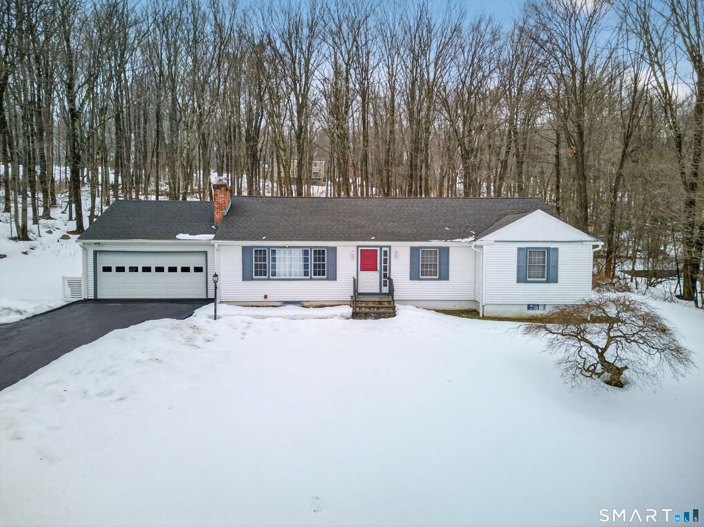 198 South King Street, Danbury, CT 06811