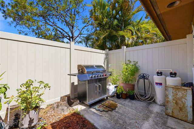 2074 SUNSET POINT ROAD 136, Clearwater, FL 33765