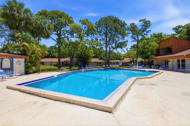 2074 SUNSET POINT ROAD 136, Clearwater, FL 33765