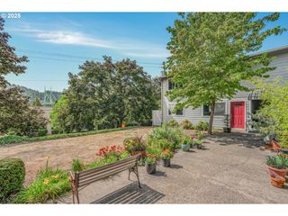 7007 N BURLINGTON Ave 10, Portland, OR 97203