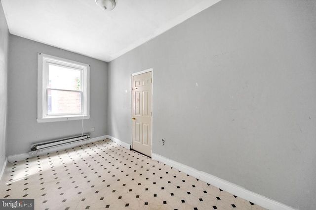 5920 WALNUT ST, Philadelphia, PA 19139
