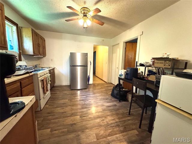 2510 Clawson Street, Alton, IL 62002