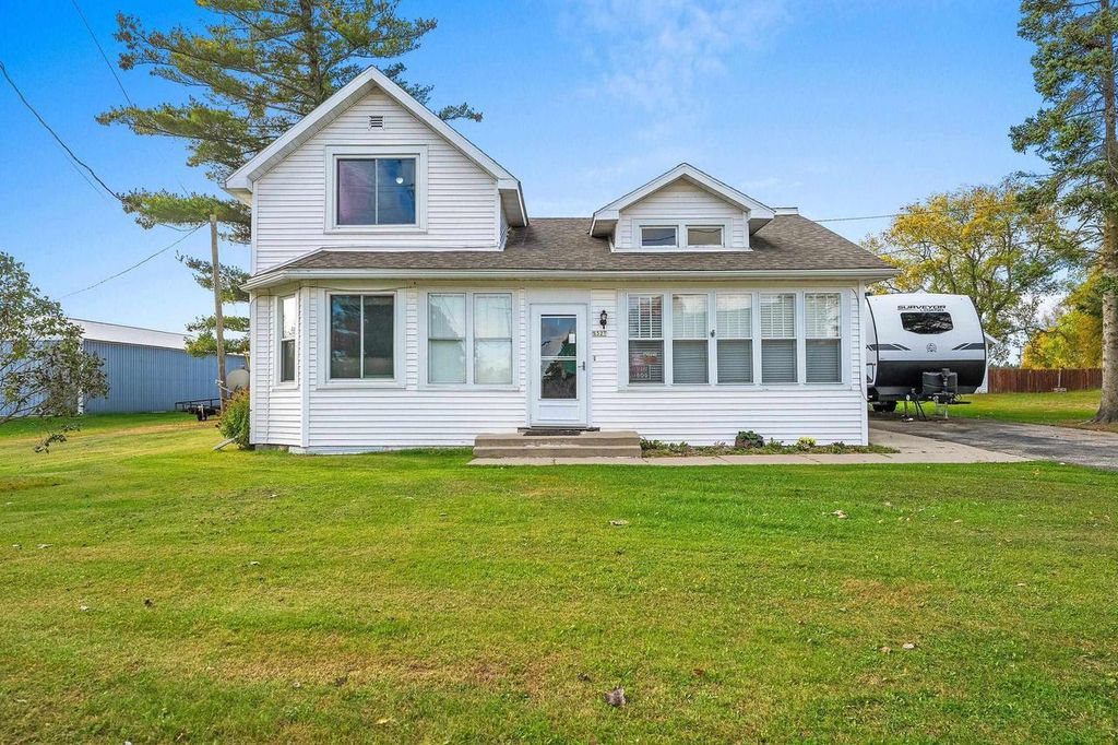 S327 SECTION STREET, Stephenson, MI 49887