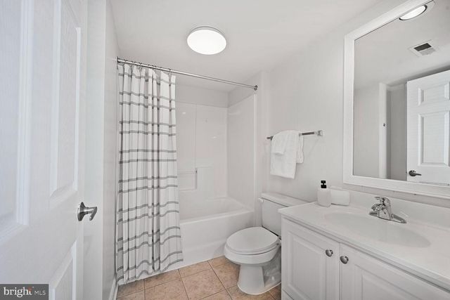 5414 1st Pl NW Apt 402, Washington, DC 20011