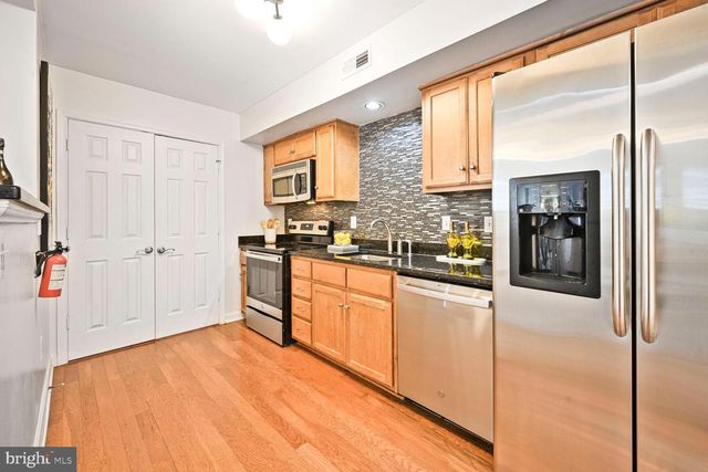 5414 1st Pl NW Apt 402, Washington, DC 20011