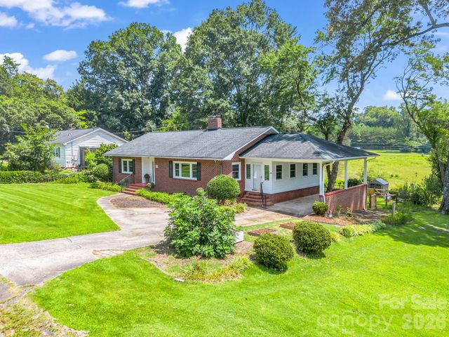 155 Fernwood Circle, Rutherfordton, NC 28139